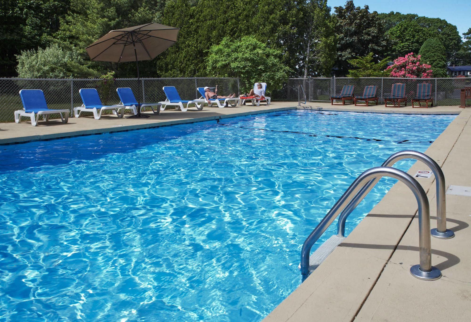 The Lodge At Turbat'S Creek Kennebunkport Extérieur photo